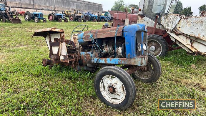 FORDSON Super Major diesel TRACTOR For spares