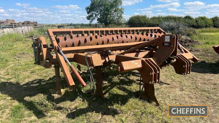 Spaldings mounted 5leg subsoiler with tines and packer roller, 4m