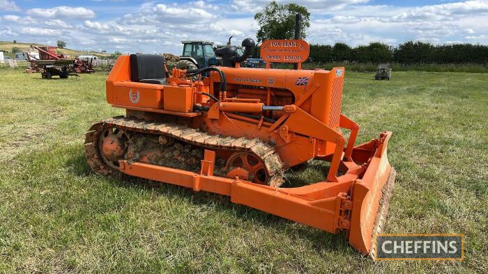 FOWLER Challenger 22 diesel CRAWLER TRACTOR Serial No. 4470306 Fitted with a dozer blade and Leyland engine. Running well on inspection