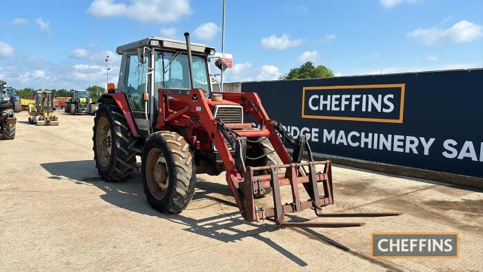 Massey Ferguson 3070 Tractor c/w MF 880 loader