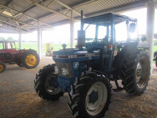 1988 FORD 4610 4wd 3cylinder diesel TRACTOR Reg. No. E627 WUX Serial No. B53040 Stated to be a very original low houred example with floor change gearbox - New Clock 3000 Hours