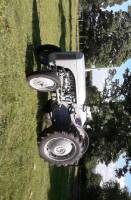 1955 FERGUSON TEF-20 4cylinder diesel TRACTOR Serial No. 445395 The vendor reports this TE-20's engine was rebuilt some two years ago