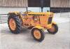 DAVID BROWN 885 4cylinder diesel TRACTOR Serial No. 11010970 Fitted with front mud guards, good tyres and finished in yellow. A very well presented example