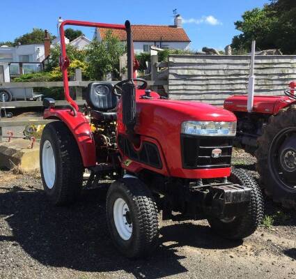 JINMA Stockman 284 diesel COMPACT TRACTORFitted with grass tyres, roll bar and front weights 