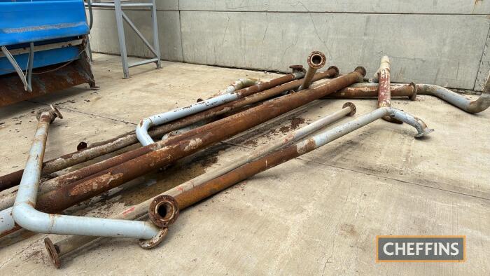 Qty of water metal pipework