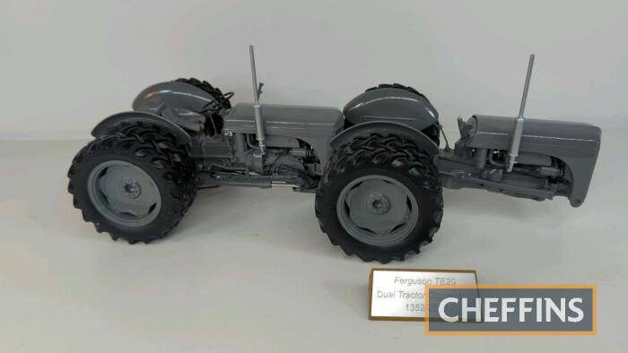 Ferguson Dual Drive 1:16 scale model tractor by Universal Hobbies