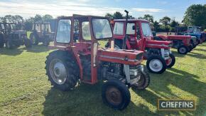 MASSEY FERGUSON 135 2wd diesel TRACTOR Reg No. PJB 128R Serial No. 472429 FDR: 20/09/1974