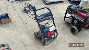 Kraftstahl 2500 PSI petrol pressure washer