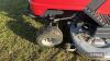 Honda 2218 hydraulic petrol Ride-On Mower - 5