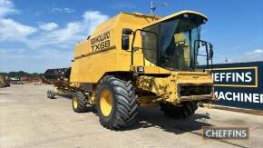 New Holland TX68 Combine c/w 24ft header Ser. No. 511164002 DRIVEN DIRECT FROM LOCAL FARM