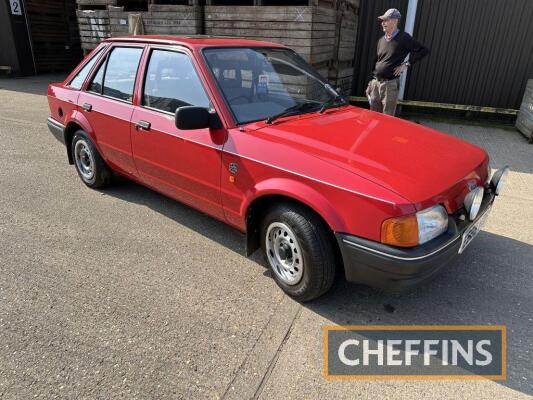 1988 FORD Escort 1300L 1296cc petrol CAR Reg. No. E598 VOF Chassis No. WF0AXXGCAAJG33783 Miles: 35,712 Possibly one of the cleanest 1300Ls you will find, showing just 35,712 miles and reported to be highly original, the Escort shows no obvious signs of