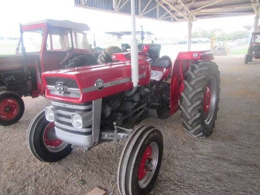 MASSEY FERGUSON 135 3cylinder diesel TRACTOR Described as a restored example with many new parts