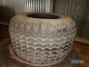 Single 400/60-15.5 tyre