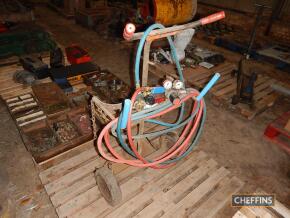 Oxyacetylene gas trolley, hose, nozzle and gauges