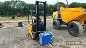 Jungheinrich 4wd Masted Forklift 4m reach & 3ph charger Ser. No. FN315267