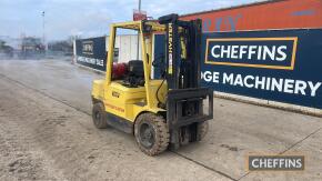 Hyster H3:00XM Masted Forklift PG 3300 duplex Ser. No. H177B05423V