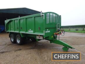 2015 Warwick WB14FM 14tonne tonne single axle steel monocoque trailer with sprung drawbar and axles, hydraulic tailgate, grain chute, air and hydraulic brakes and rollover sheet on 560/45R22.5 wheels and tyres Serial No. 1450324