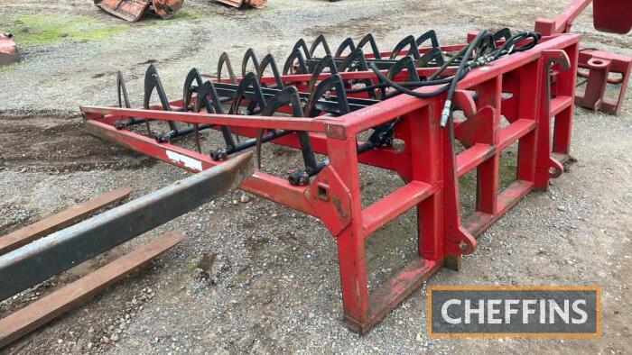 Moulton Bale Grab BBG2 c/w JCB brackets