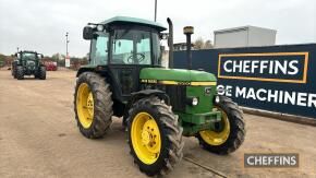 John Deere 2250 4wd Tractor c/w SG2 cab, vendor to supply registration documents Reg. No. D723 UUJ