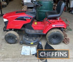 Mountfield Type SDNS 98 Battery Operated Ride on Lawnmower t/w keys, charger, flaps. Manual in office