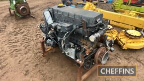 New Holland CR960 Engine