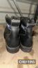 2no. Prs. Of Work Boots size 11 & 10 - 3