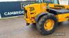 2001 JCB 526 Telehandler c/w puh, Q-fit head stock, front aux, 4 speed, manual gearbox Hours: 10,200 Ser. No. SLP526551E0282975 - 12