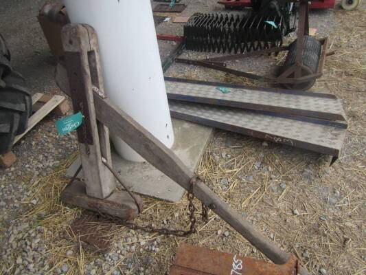 Wooden cart jack