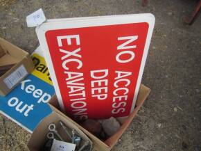 No Access Deep Excavations, 3 signs