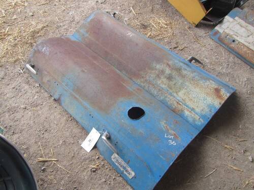 Fordson Super Major bonnet