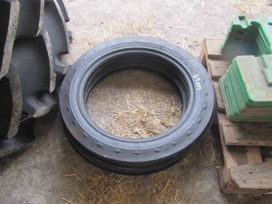 Goodyear 4.00x19 front tractor tyres (new)