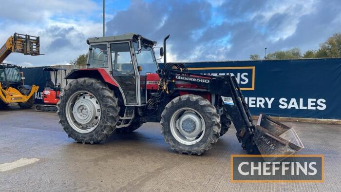 1992 Massey Ferguson 399 4wd Tractor Hours: approx 3910 Reg. No. K835 JNV Chassis No. 13A40099