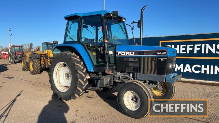 Ford 5640SL 2wd Tractor with blue roof Hours: approx 6900 Reg. No. N85 EEV