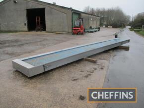 Peal 8.5m x 900mm flat belt conveyor, 3phs. No legs fitted