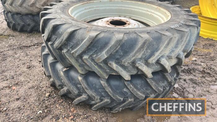 Massey Ferguson 420/80-R46 Wheels