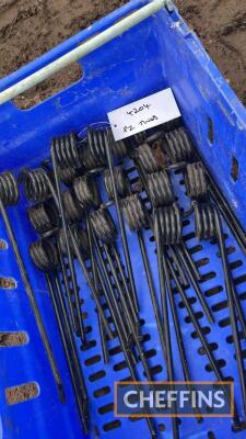 PZ Hay Turner Tines approx 12 UNRESERVED LOT