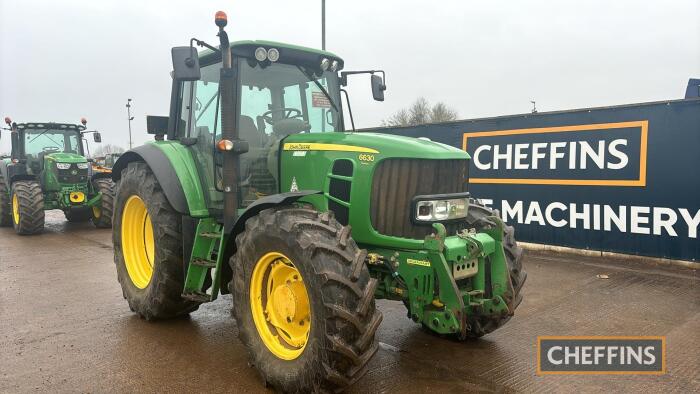 John Deere 6630 Tractor Powerquad Plus c/w registration documents in office Hours: approx 10,600 Reg No: AU09 FFR Ser. No. L06630G605409