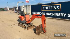 Kubota K008 Excavator c/w 4no. buckets Ser. No. 11106