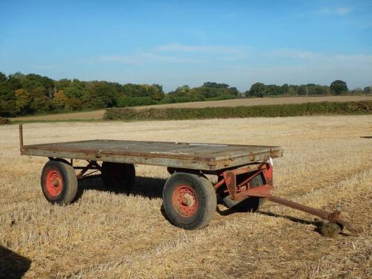 4wheel turntable flat bed trailer