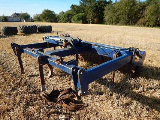 Tim Howard cultivator with packer roller, 2.5m