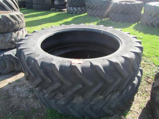 Pr. of Michelin 420/80 R46 UNRESERVED LOT