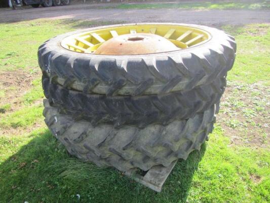 Pr. of 230/95 R48 Rowcrops Ex Massey Ferguson