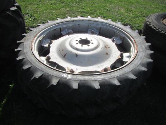 2no. Terry Johnson 9.5 R48 Rowcrop Wheels to fit John Deere