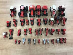 Case, IH and McCormick, a good qty of die cast and plastic tractor models to inc' 4894, 600 Quadtrac, Titan 1-20, 955 etc, some ERTL