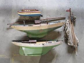 Two pond yachts t/w another for restoration