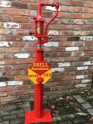 Bowser bulk tank oil pump restored in Shell livery