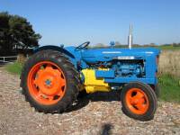 1961 FORDSON Super Major 4cylinder diesel TRACTOR Serial No. B11749818 A most unusual pre-production tractor incorporating the Lucas 100 Hydrostatic transmission, built by the Roadless factory and records state only five we made with this example being co