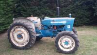 FORD 4000 4wd 3cylinder diesel TRACTOR Serial No. B161 474 Fitted with a 4wd front axle, rear linkage and drawbar. Reported by the vendor to be an original looking tractor that is running and driving