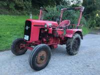 1952 HELA D14 diesel TRACTOR Serial No. 151748 Fitted with mid-mounted finger bar mower, rollbar and rear drawbar. Stated to have been running recently