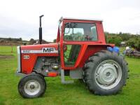 1981 MASSEY FERGUSON 590 4cylinder diesel TRACTOR Reg. No. UYB 707W Serial No. SHB 381149 Fitted with PAVT rear rims and offered for sale with original owners manual, photocopied parts manual and V5 available. Showing 3,953 hours although not verified
